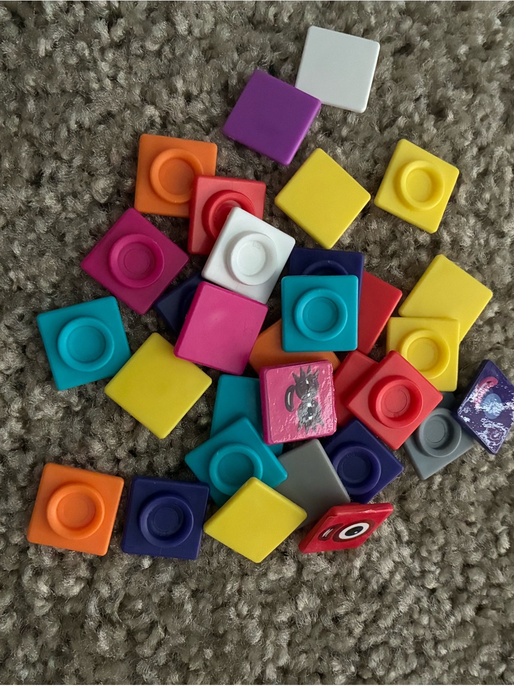 33 Colorful Square Snap Tiles - Multicolor Kids Toy Pack